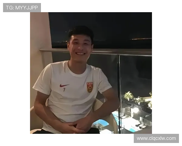 武磊这条日常，看完我直接把银行卡藏起来了