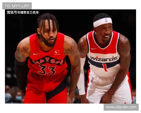 梁伟铿穿着拖鞋上场，隔壁年轻小将直接懵了！